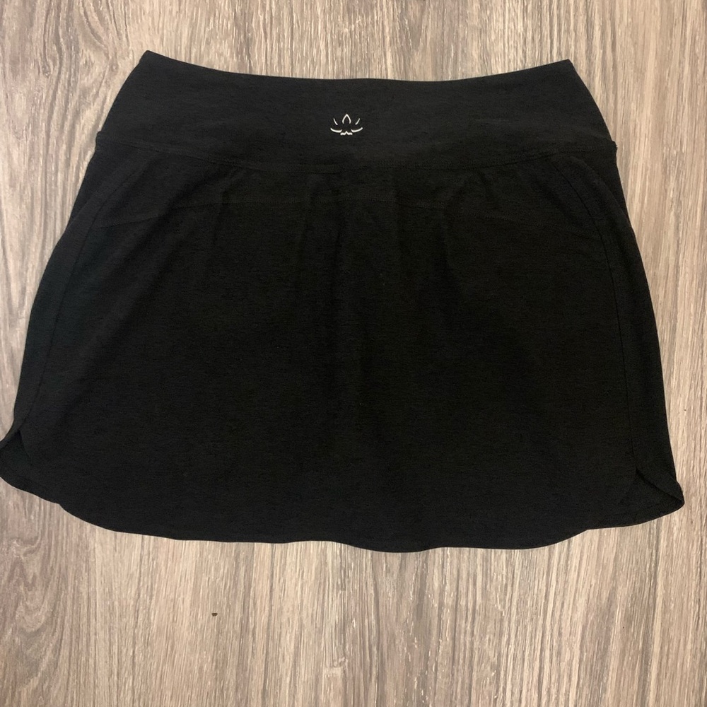 Beyond Yoga Black Athletic Skort